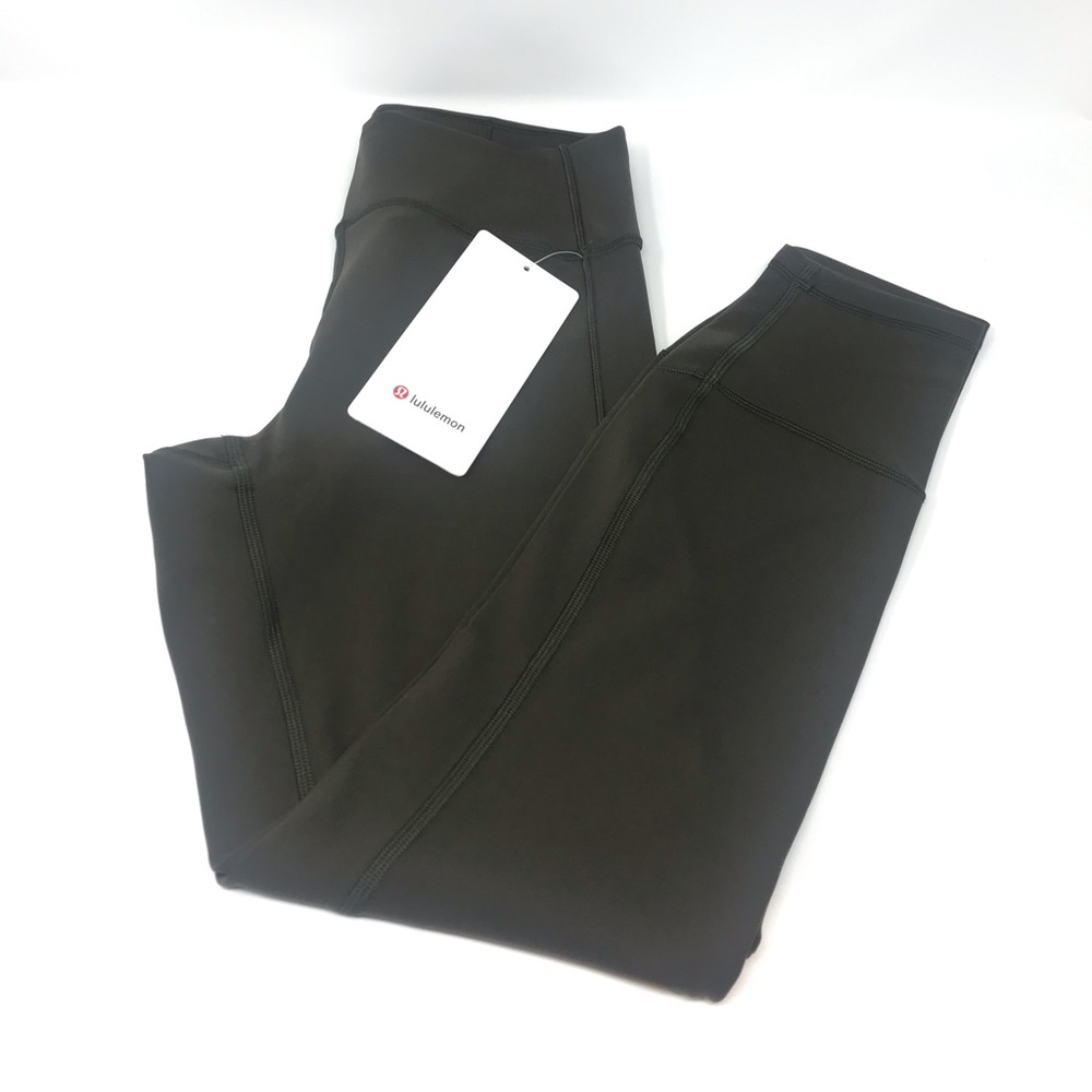 NWT Lululemon In Movement Tight 25” Leggings - Picture 9 of 9